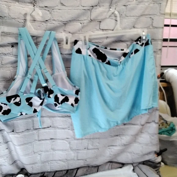 Two-piece swim skirt - Picture 2 of 7